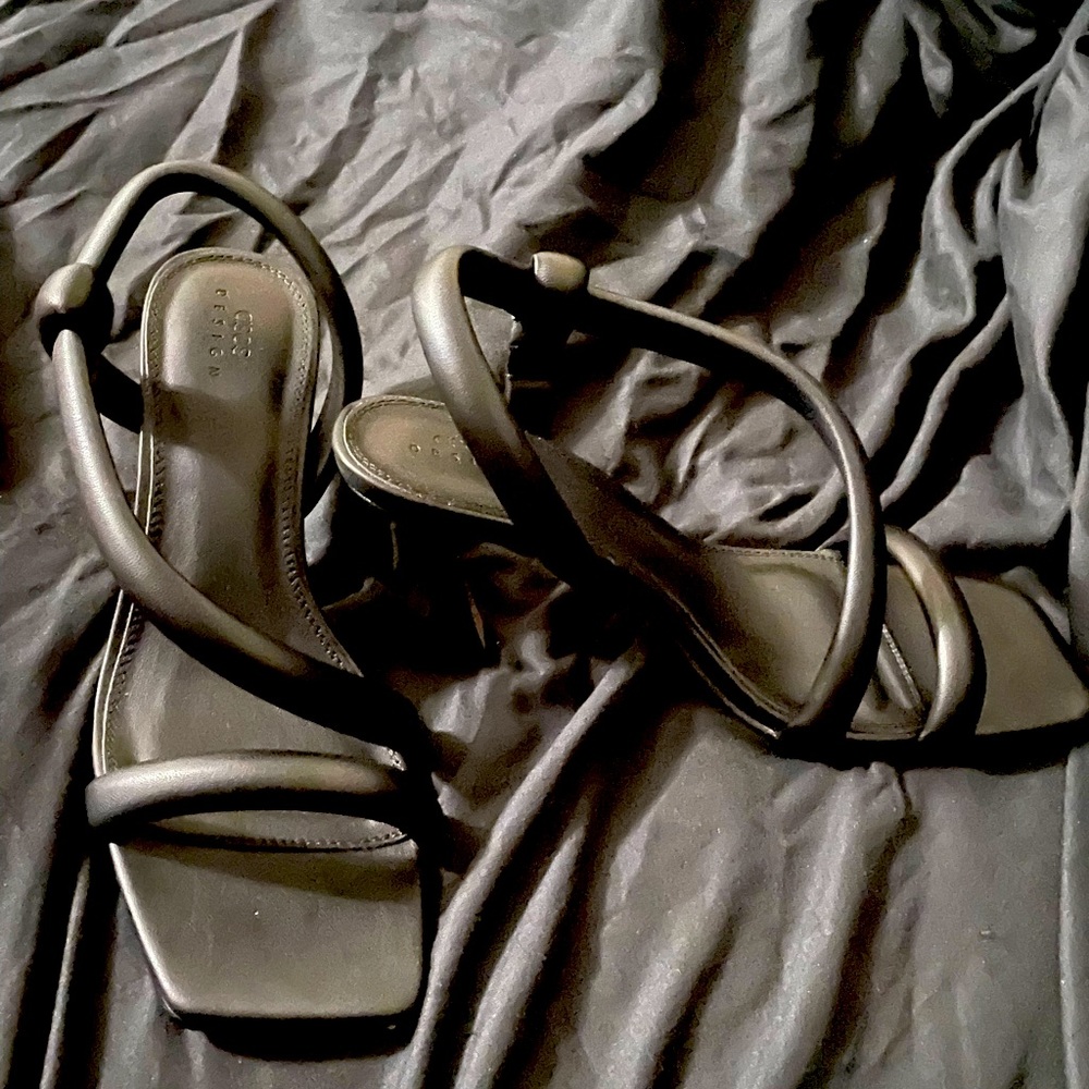 ASOS - black Faux leather heels